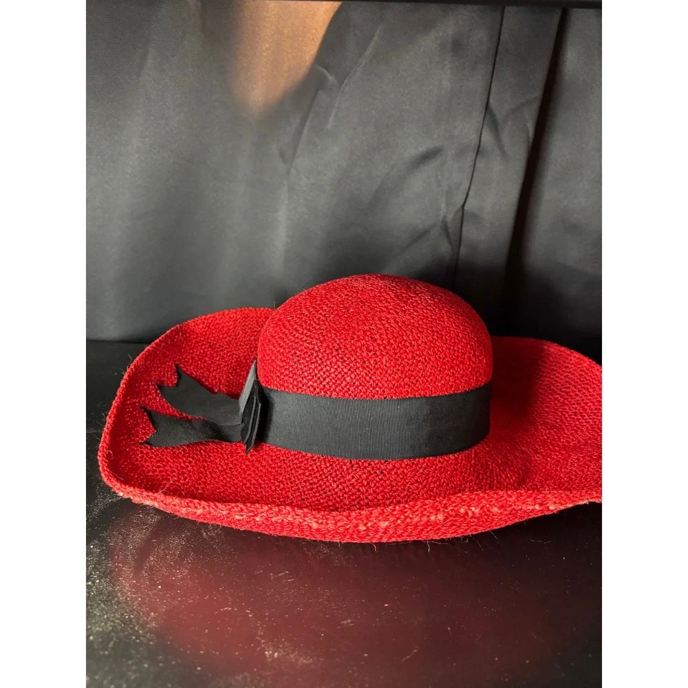 Liz Claibor Red Straw Sun Hat Wide Brim Black Grosgrain Ribbon Bow Vintage Style